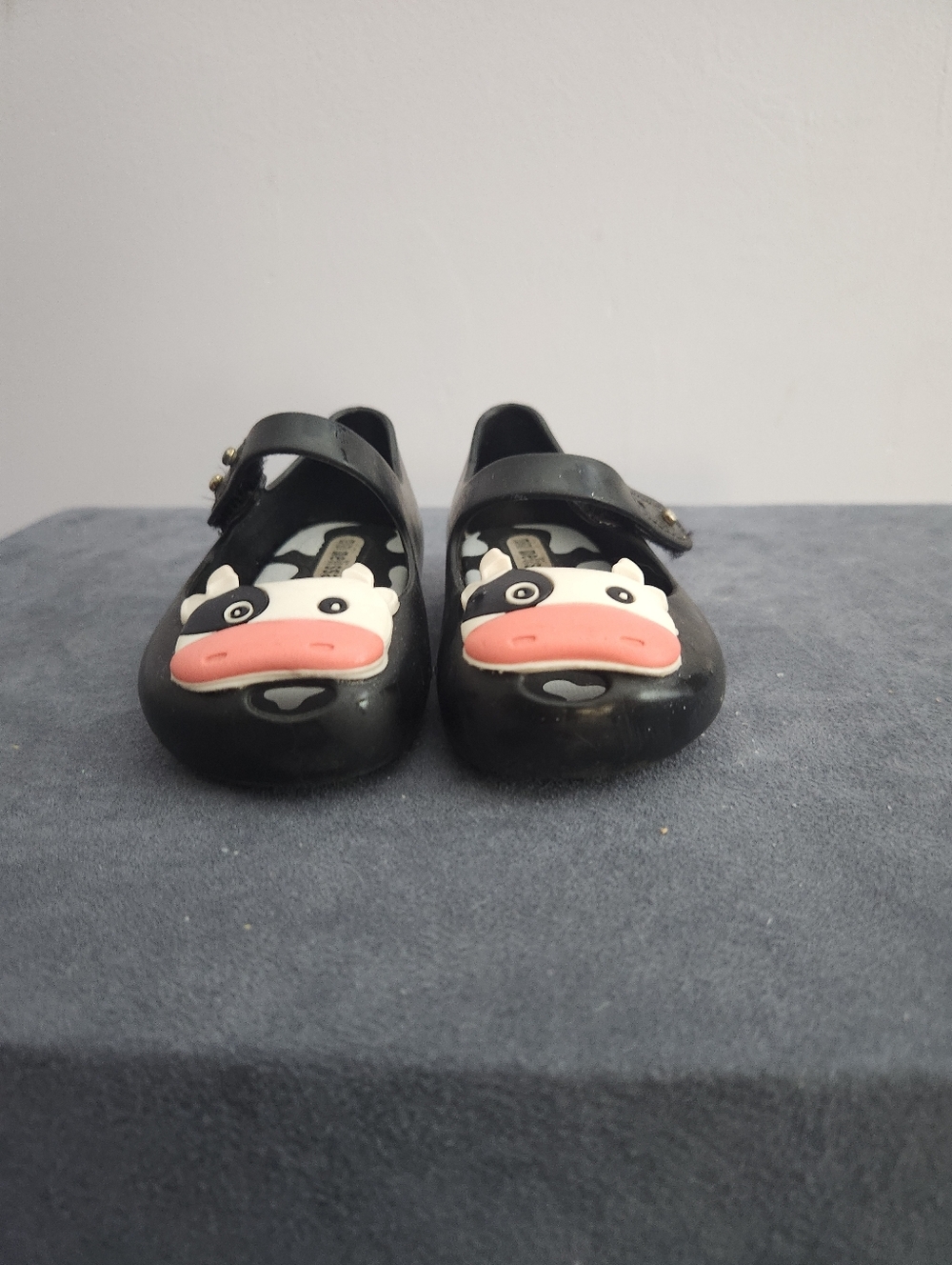 Mini Melissa Cow‑Print Mary Janes – Toddler Size 5 - Picture 3 of 5